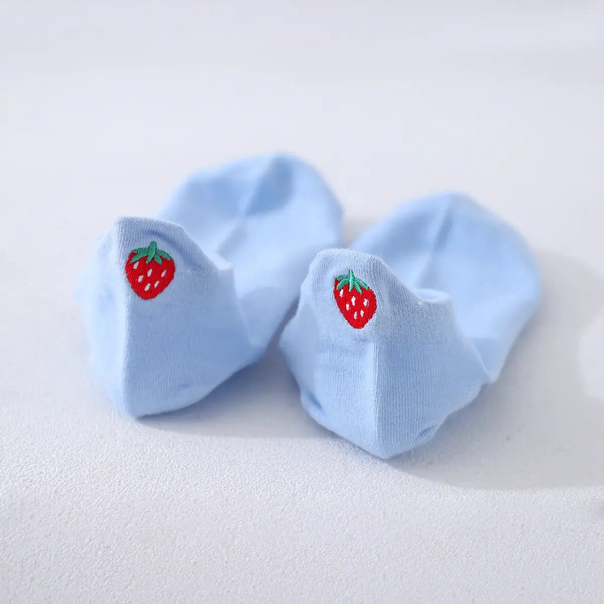 Chaussettes en coton à languette fraise pour femme | Chaussettes abordables et de haute qualité | Un excellent choix pour les femmes qui aiment être à la mode et confortables