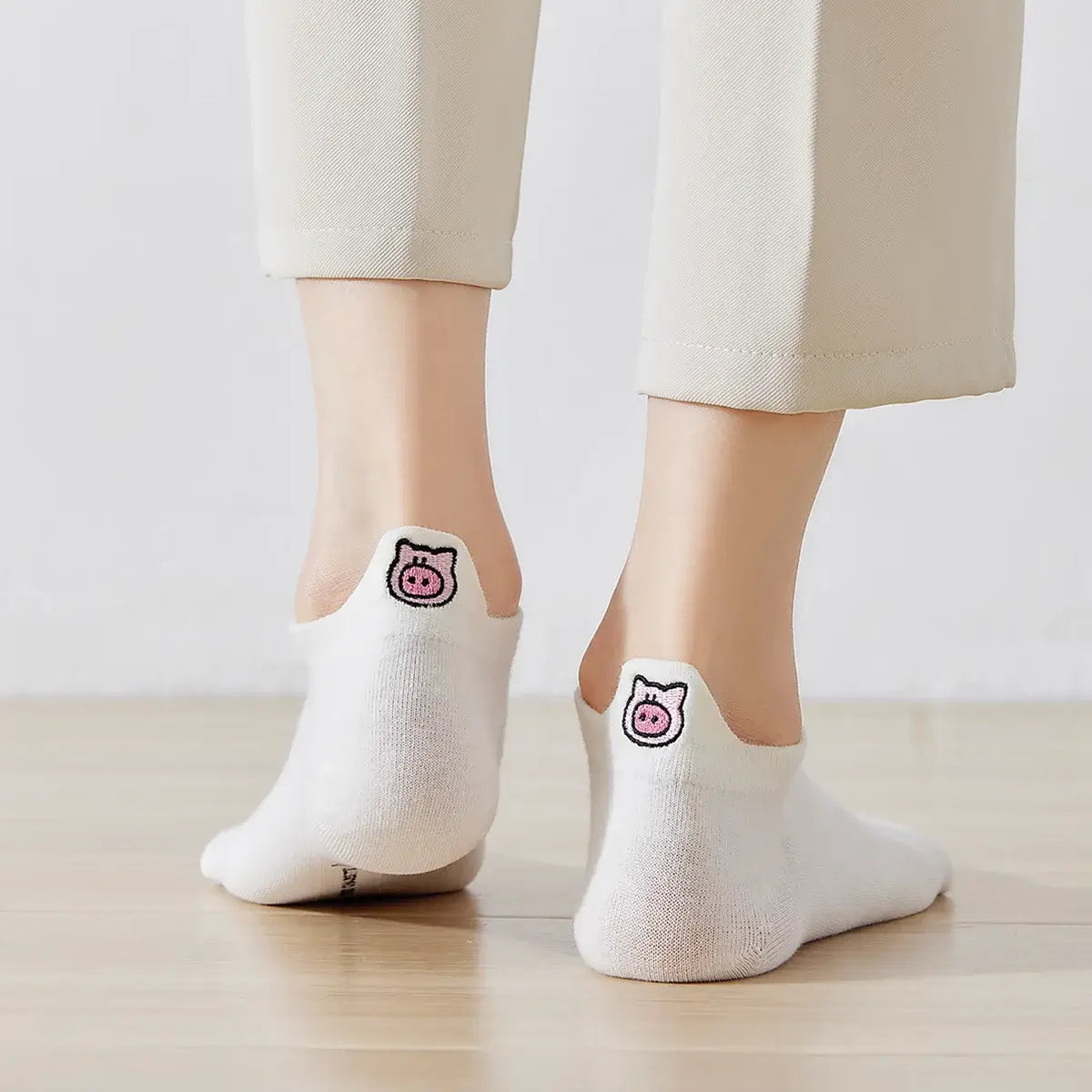 Chaussettes en coton pour femme, languette arrière brodée d'une petite tête de cochon