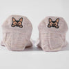 Chaussettes basses motif chien ou chat brodé sur la languette. Disponible en 4 coloris : blanc, beige, gris, noir.