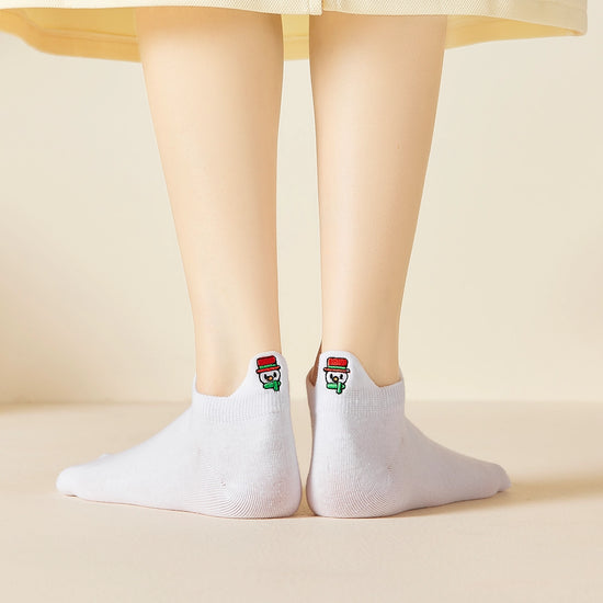 Chaussettes blanches motif de noël, languette brodée : Père Noël, bonhomme de neige, flocon, sapin
