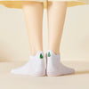 Chaussettes blanches motif de noël, languette brodée : Père Noël, bonhomme de neige, flocon, sapin