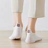 Chaussettes blanches en coton à languette cochon pour femme | Chaussettes douces et respirantes | Fabriquées à partir de matériaux de haute qualité | Un cadeau parfait pour les femmes de tous âges