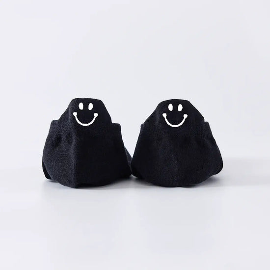 Chaussettes noir en coton à languette Happy à motif smiley pour femme | Chaussettes douces et respirantes | Un cadeau parfait pour les femmes de tous âges | Disponibles à un prix abordable.