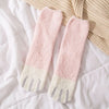 Chaussettes rose hiver longues en coton à motif patte de chats pour femmes | Chaussettes douces et confortables | Fabriquées à partir de matériaux de haute qualité | Un cadeau parfait pour les femmes de tous âges | Disponibles en différentes tailles et couleurs
