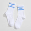 Chaussettes blanches, 2 bandes contrastées bleu ciel, broderie Bichette
Chaussettes montante esprit sport