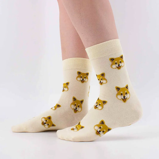 Chaussettes hautes fond beige motif tête de chien Shiba