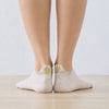Chaussettes beige en coton à languette cœur doré pour femme 