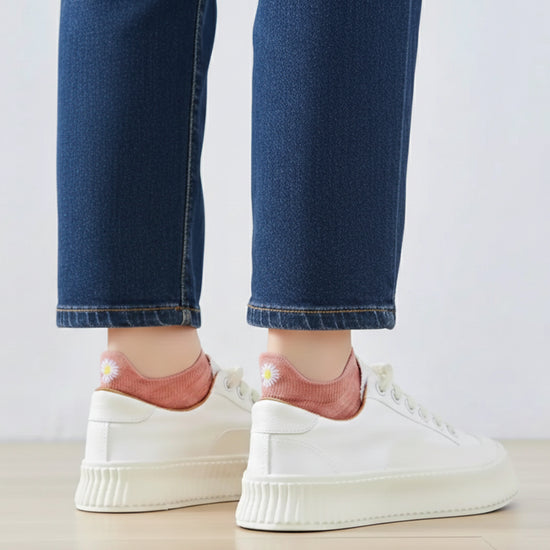 Chaussettes vertes en coton à languette fleur pour femme | Chaussettes douces et respirantes | Fabriquées à partir de matériaux de haute qualité | Un cadeau parfait pour les femmes de tous âges