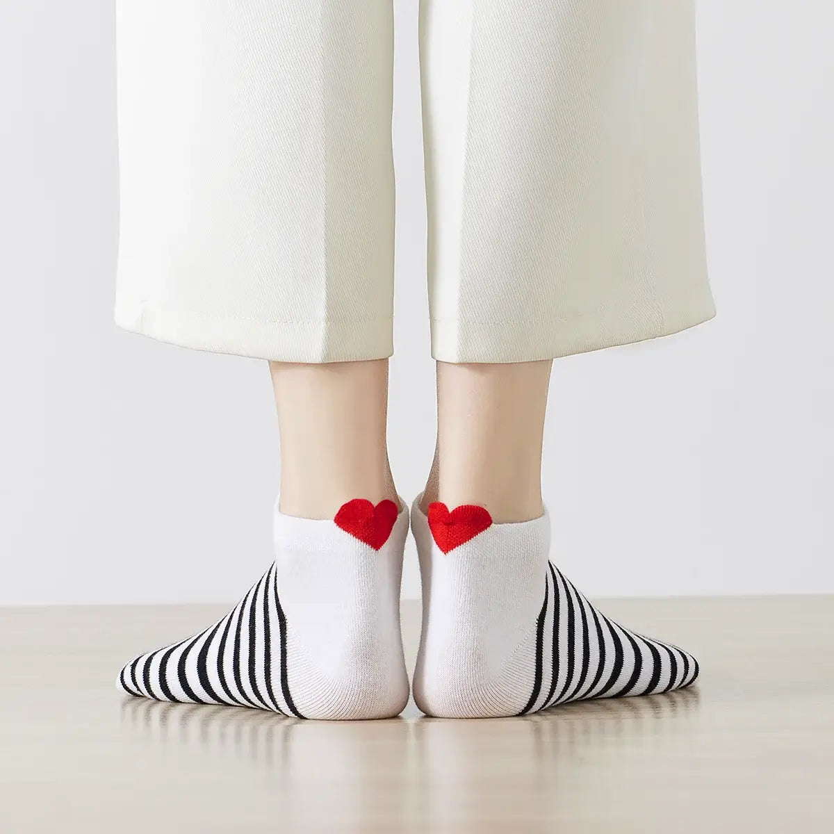 Chaussettes basses à rayures en coton à motif cœur 