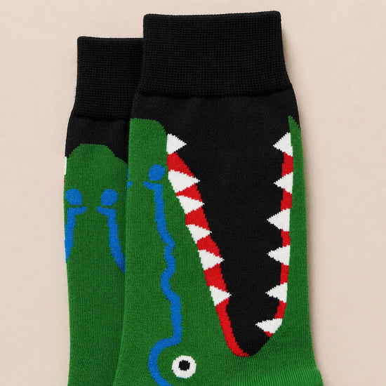 Chaussettes hautes pour homme. Motif mâchoire de crocodile ou de requin. 