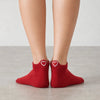 Chaussettes rouges en coton à languette cœur rouge pour femme | Chaussettes douces et respirantes | Fabriquées à partir de matériaux de haute qualité | Un cadeau parfait pour les femmes de tous âges