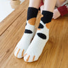 Chaussettes hiver molletonnées longues en coton à motif patte de chats pour femmes | Chaussettes douces et confortables | Fabriquées à partir de matériaux de haute qualité | Un cadeau parfait pour les femmes de tous âges | Disponibles en différentes tailles et couleurs