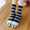 Chaussettes rayure hiver molletonnées longues en coton à motif patte de chats pour femmes | Chaussettes douces et confortables | Fabriquées à partir de matériaux de haute qualité | Un cadeau parfait pour les femmes de tous âges | Disponibles en différentes tailles et couleurs