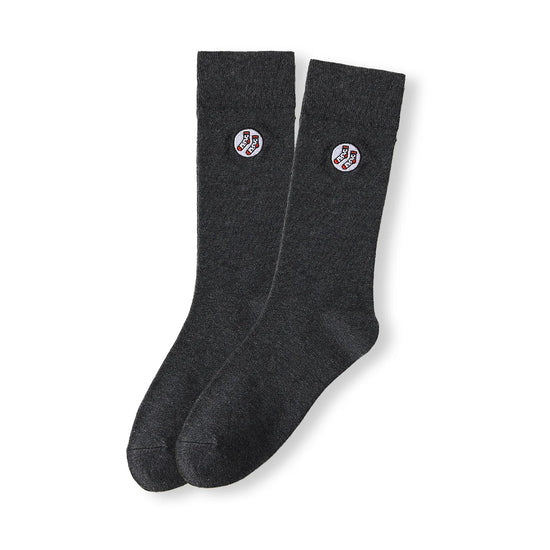 Chaussettes longues mixtes en coton doux, disponibles en 5 coloris et 2 tailles. Confort durable, style sobre. Existe aussi en coffret TitesChaussettes.