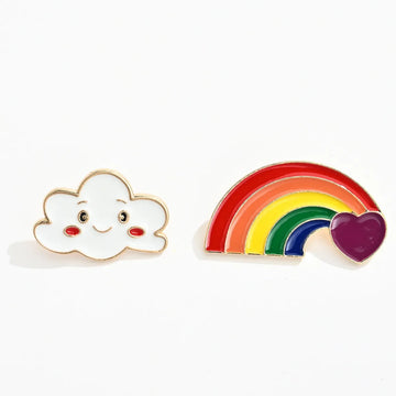 Lot de 2 pin's : nuage blanc souriant et arc en ciel multicolore