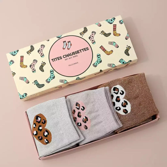Lot de 3 chaussettes lurex, pointe et talon contrastés, coeur imprimé léopard sur le côté. 