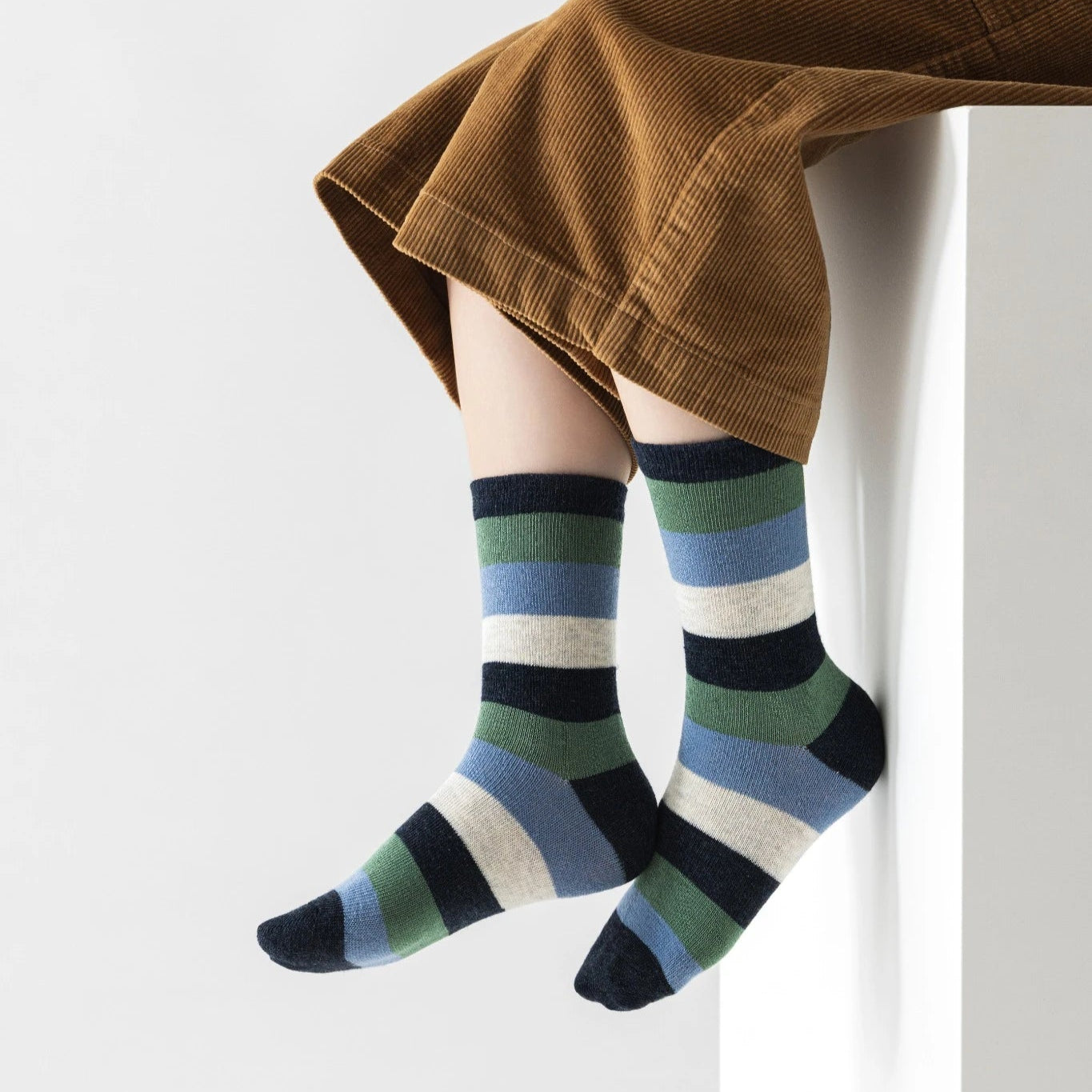 Lot de 5 chaussettes enfants garçon. Coloris bleu/gris/vert. Motif dinosaure. 
