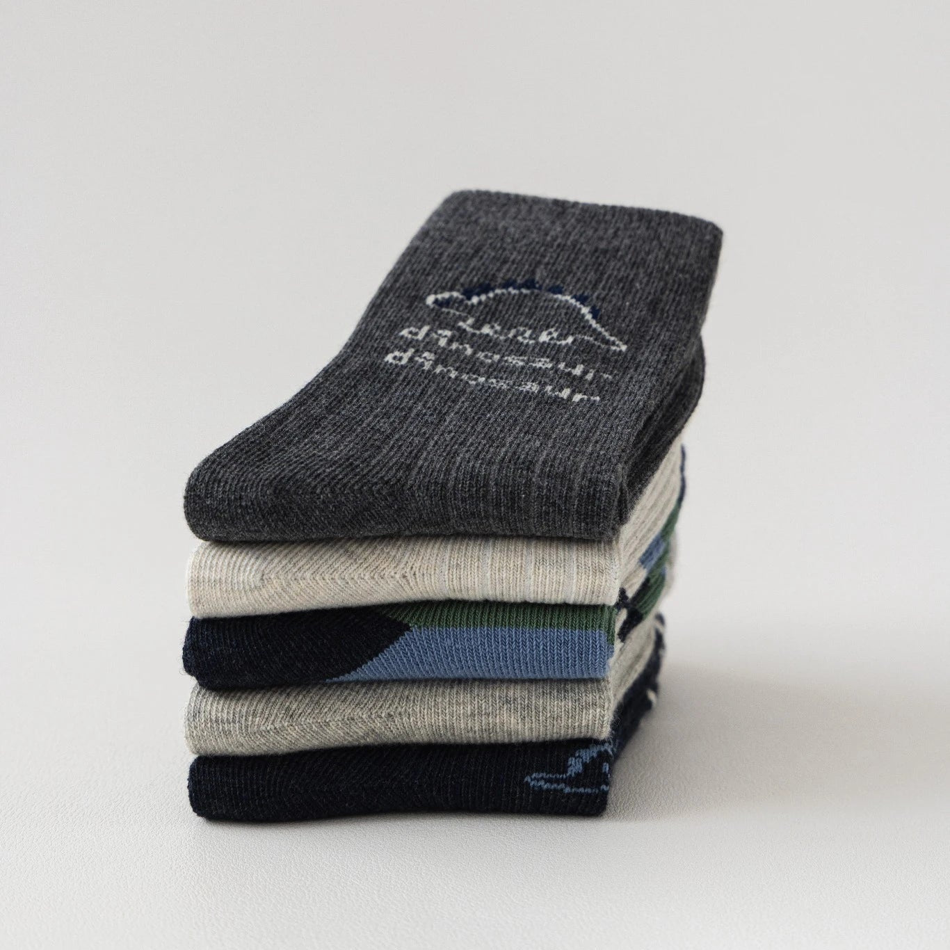 Lot de 5 chaussettes enfants garçon. Coloris bleu/gris/vert. Motif dinosaure. 