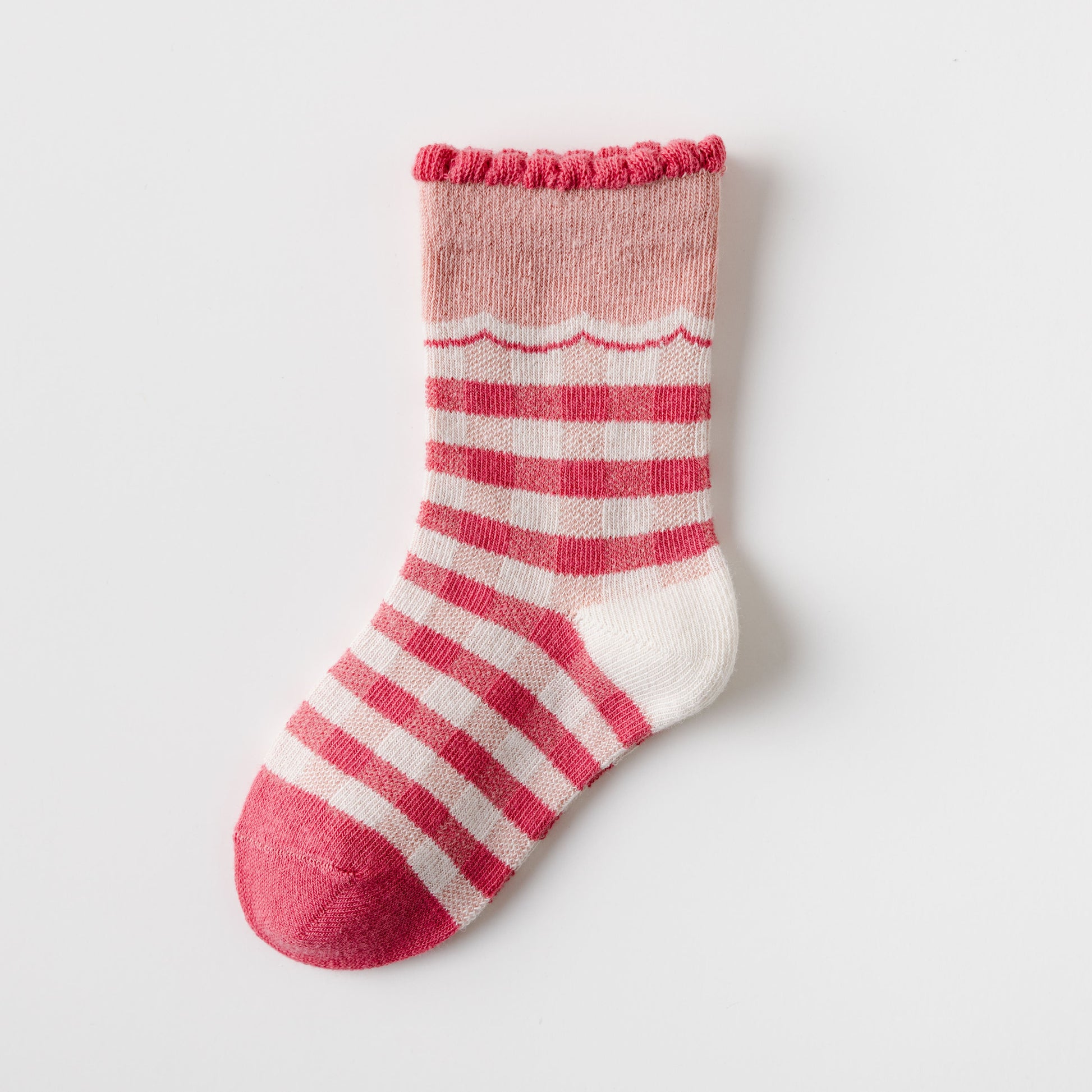 Lot de 5 chaussettes hautes fille avec motifs lapin rose mignons. Parfaites pour l’hiver, elles offrent douceur, chaleur et style dès 12 mois jusqu’à 12 ans.