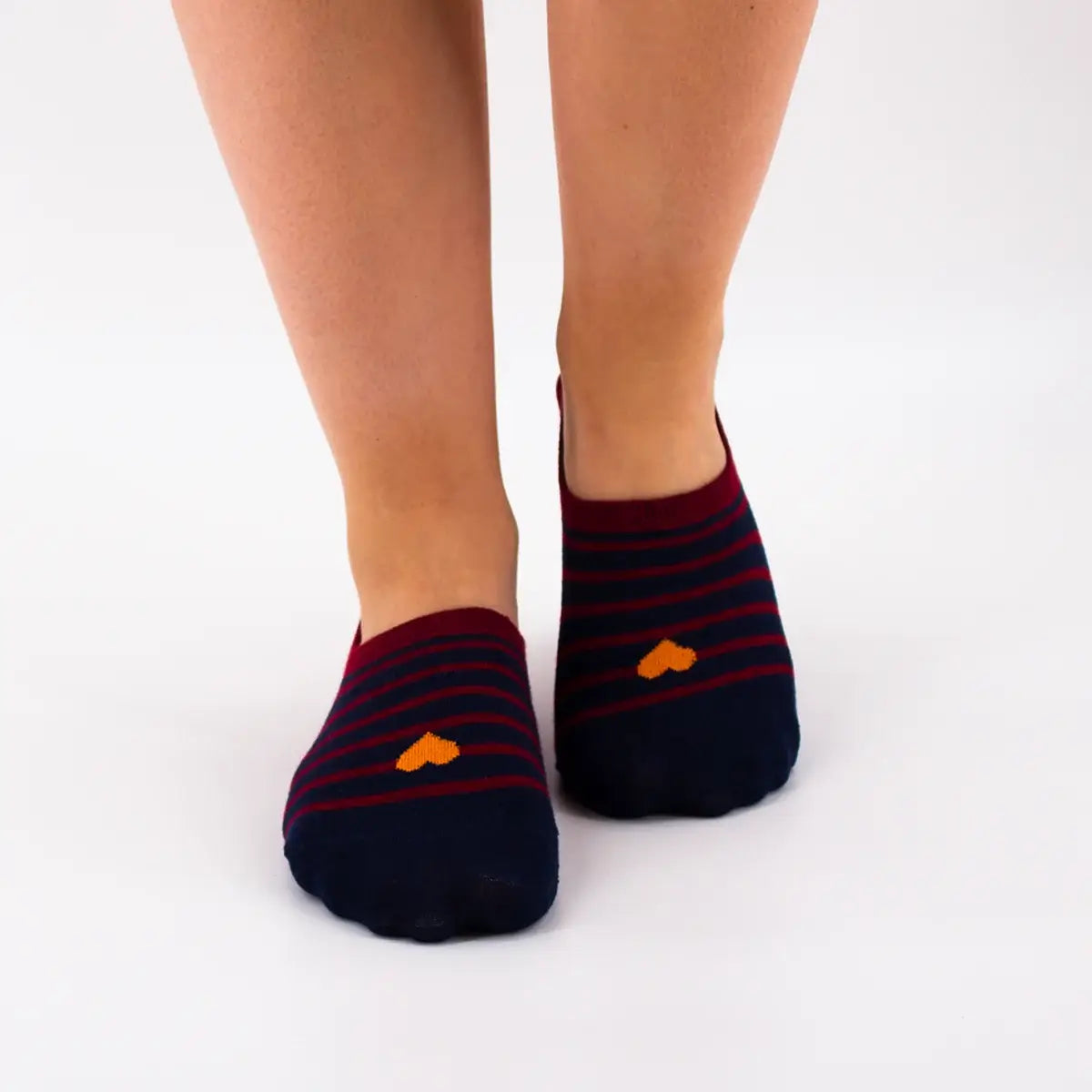 Lot de 5 socquettes marinières avec cœur contrasté.