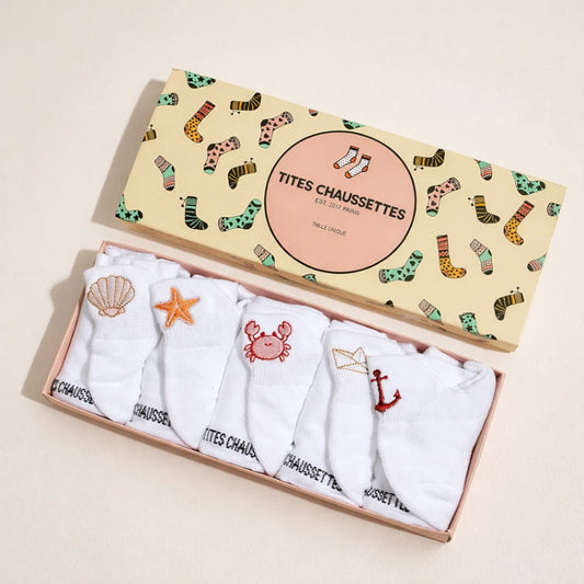 Lot de 5 chaussettes fantaisie à languette, motifs marins brodés, confort stretch, tailles 35-41. Idéal pour un look frais et sans ampoules.
